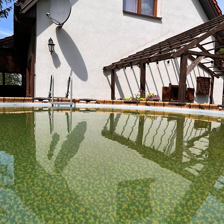 Uroczy Dom Nad Jeziorem Sniardwy Tuz Obok Plazy Нове-Ґути Екстер'єр фото